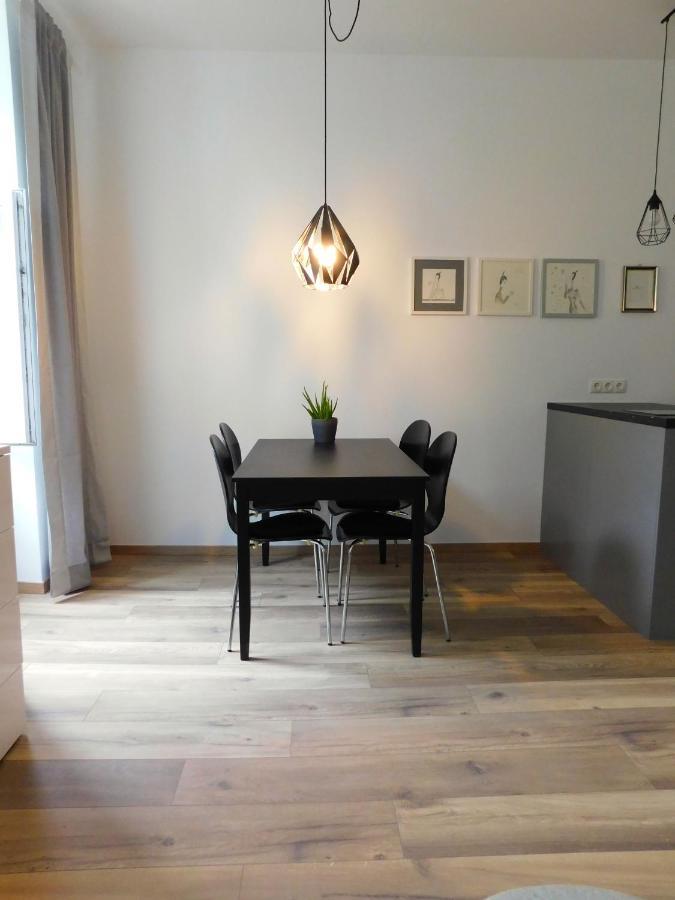 Max, Ruhige Sonnige Wohnung In Praternahe Viyana Dış mekan fotoğraf