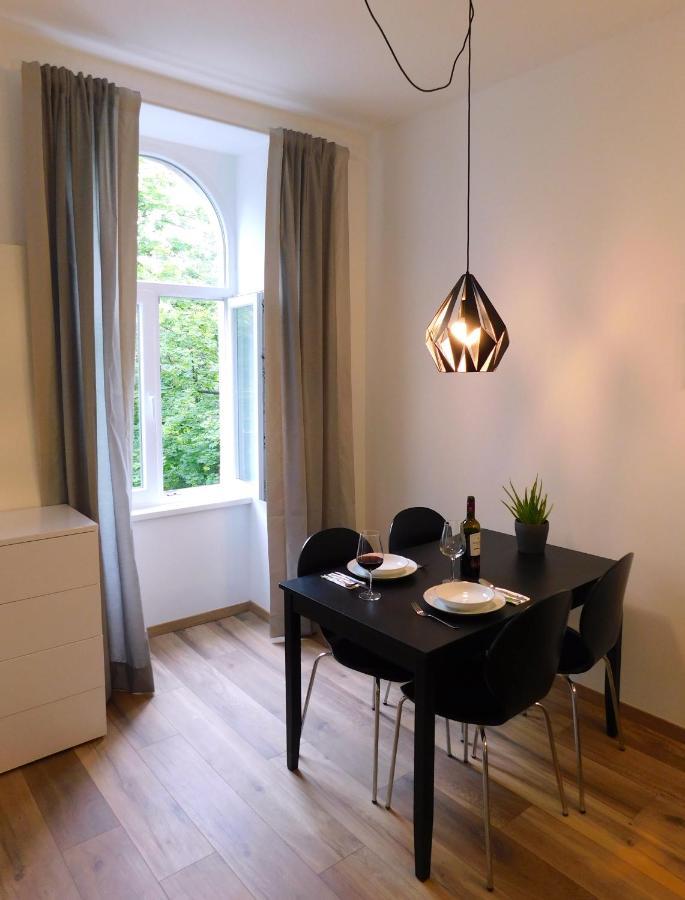 Max, Ruhige Sonnige Wohnung In Praternahe Viyana Dış mekan fotoğraf